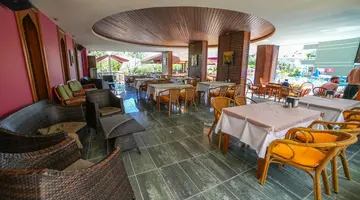 Candan Apart Hotel