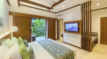 Candi Beach Resort & Spa