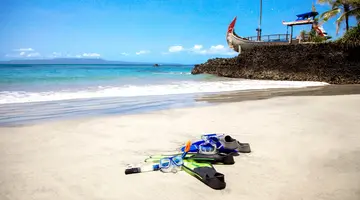 Candi Beach Resort & Spa