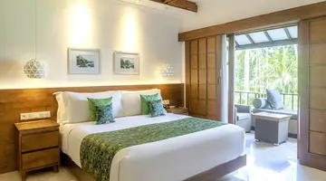 Candi Beach Resort & Spa