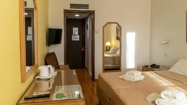 CANDIA HOTEL