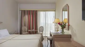 Candia Hotel