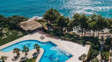 CANDIA PARK VILLAGE