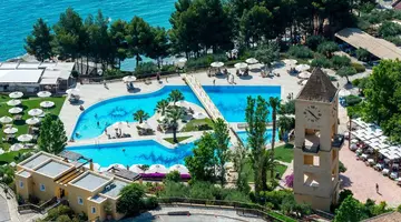 Candia Park Village