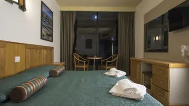 Canifor Hotel