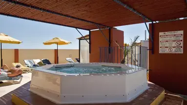 Canifor Hotel