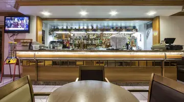 Canifor Hotel