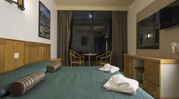 Canifor Hotel