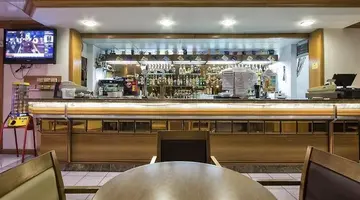 Canifor Hotel