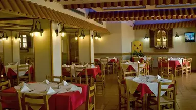 Canifor Hotel