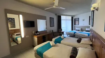Canifor Hotel