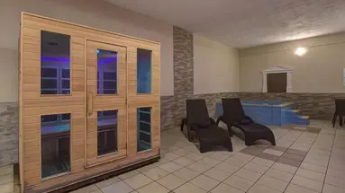 Canifor Hotel