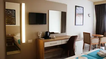 Canifor Hotel