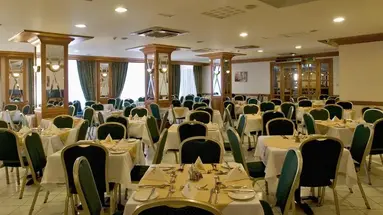 Canifor Hotel