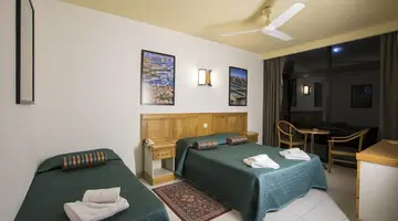 Canifor Hotel