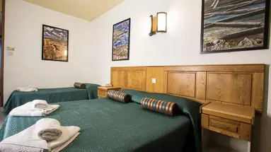 Canifor Hotel