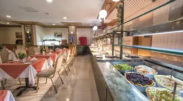 Canifor Hotel