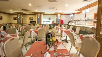 Canifor Hotel