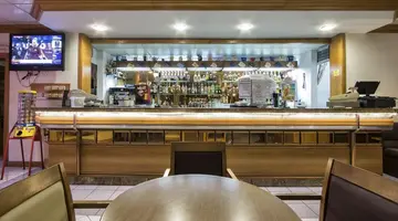 Canifor Hotel
