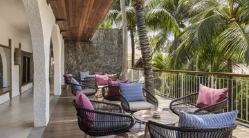 CANNONIER BEACHCOMBER GOLF RESORT & SPA