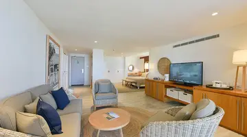 CANNONIER BEACHCOMBER GOLF RESORT & SPA
