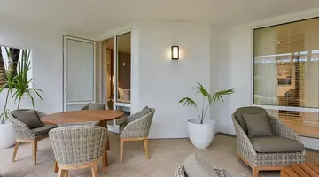 CANNONIER BEACHCOMBER GOLF RESORT & SPA