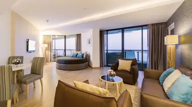 Cape Dara Resort