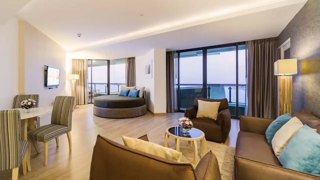 Cape Dara Resort