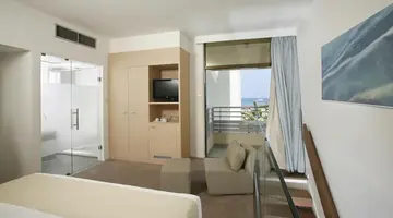 Capo Bay Hotel