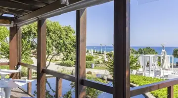 Capo Bay Hotel