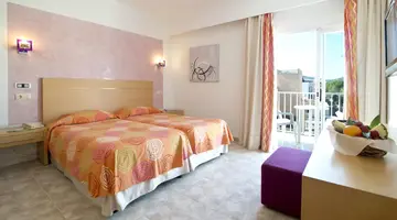 Capricho Hotel and Spa