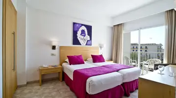 Capricho Hotel and Spa