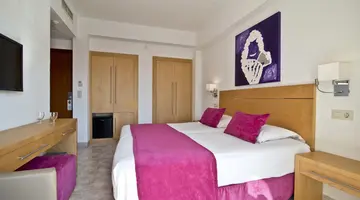 Capricho Hotel and Spa