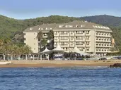 Caprici Beach Hotel and Spa