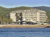 Caprici Beach Hotel & Spa