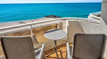 Caprici Beach Hotel & Spa