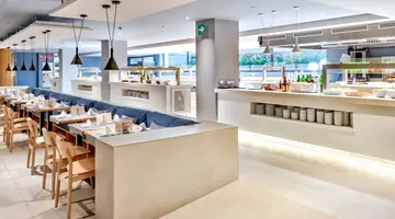 Caprici Beach Hotel & Spa