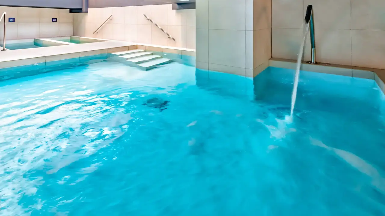Caprici Beach Hotel & Spa