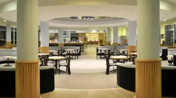 Caprici Beach Hotel & Spa
