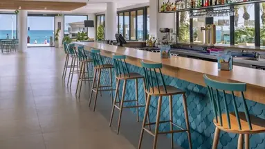 CAPRICI BEACH HOTEL & SPA