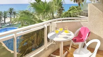 Caprici Beach Hotel & Spa