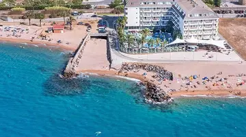 Caprici Beach Hotel & Spa