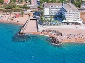 Caprici Beach Hotel & Spa