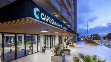 CAPRICI BEACH HOTEL & SPA