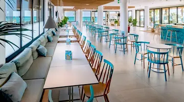 Caprici Beach & Spa