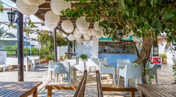 Captain Karas Holidays Apartments