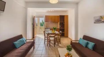 Captain Karas Holidays Apartments