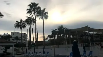Captain Pier Hotel