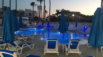 Captain Pier Hotel