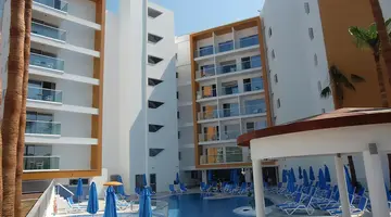 Captain Pier Hotel